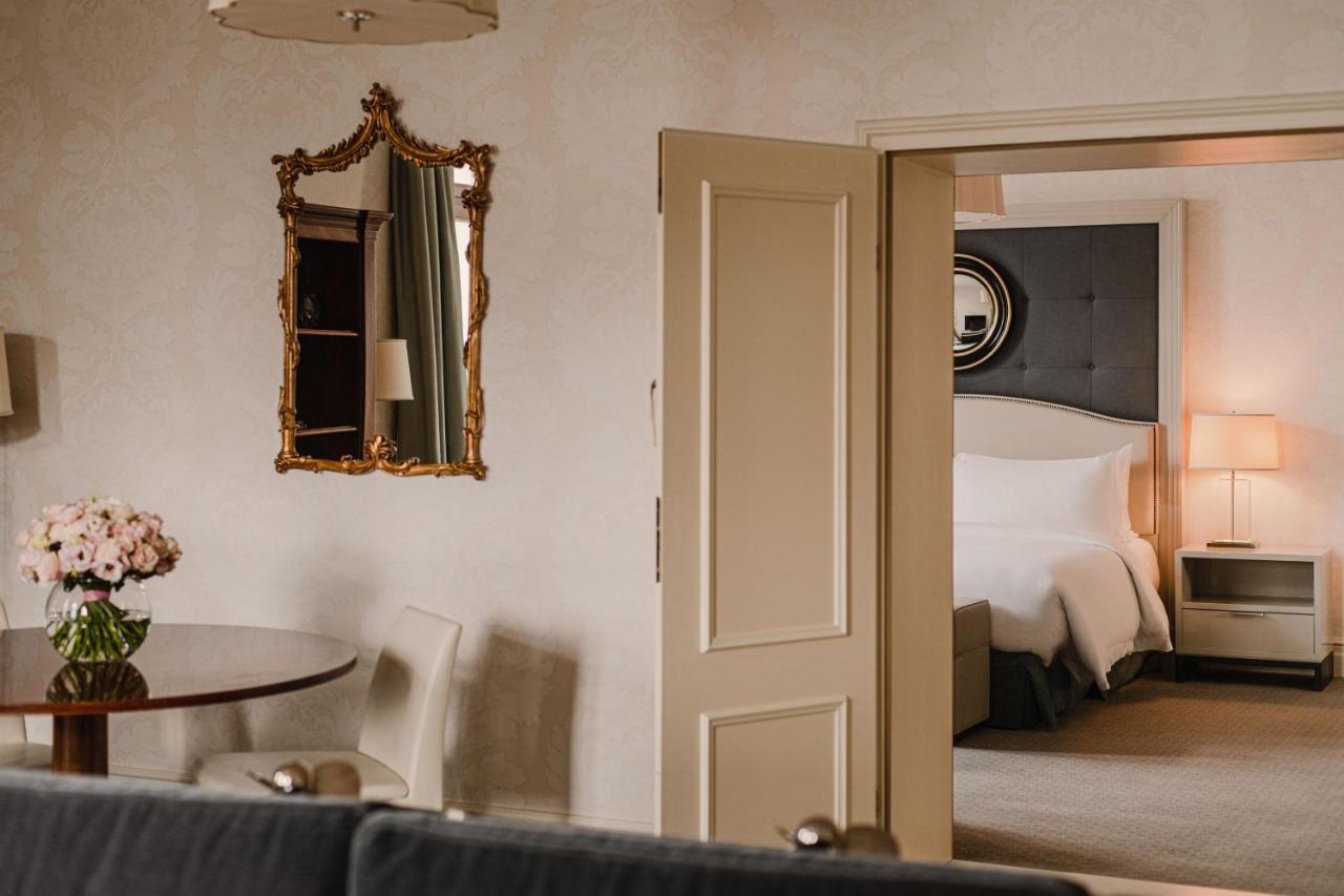 Suite Glorietta con 2 Camere da Letto, 1 Letto King-Size e Vista Strada Principale